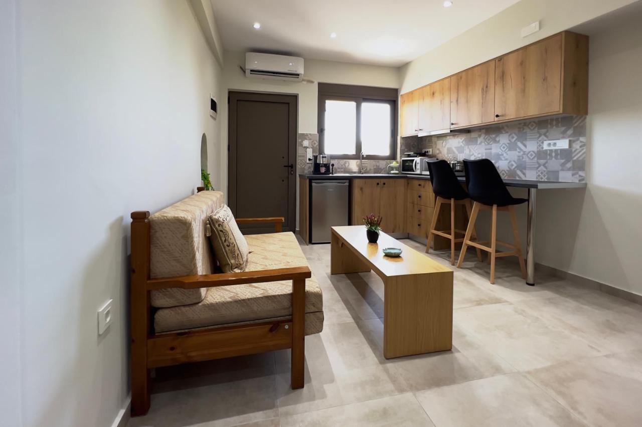 Thea Apartment *